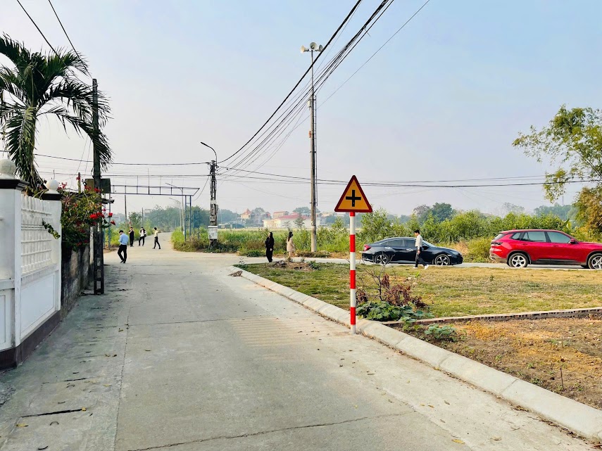 Bán đất Đông Anh đường thông,kinh doanh dòng tiền giá nhỉnh 2 tỷ